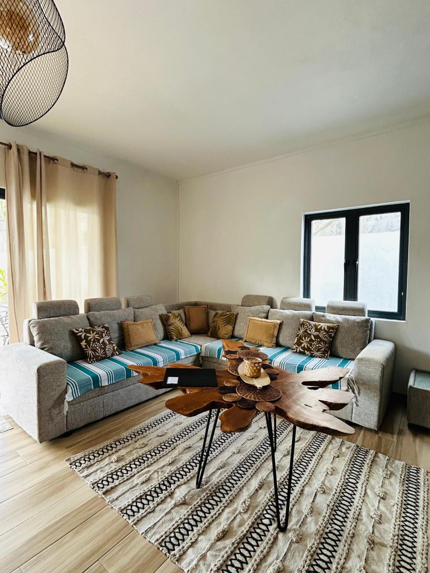 Villa Ellapen 佩雷贝勒 外观 照片